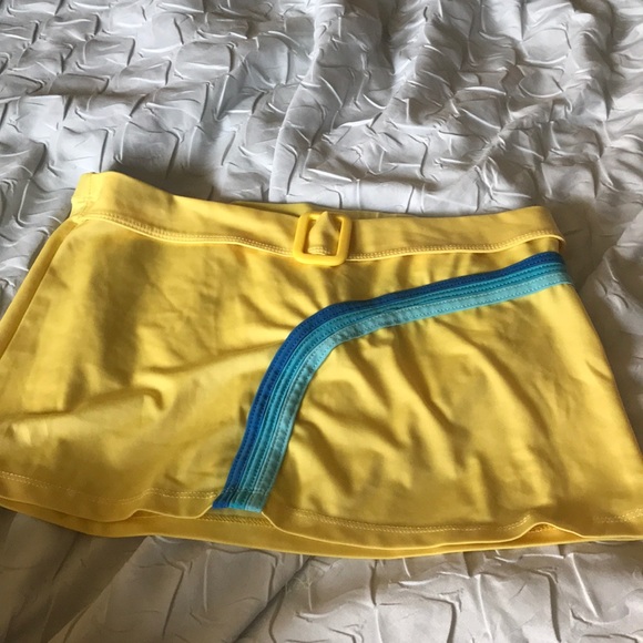 Swim bottom cover skirt - Picture 2 of 3